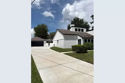 414 N Pecan Dr, Tomball, TX 77375 - Photo 3