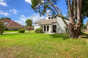 414 N Pecan Dr, Tomball, TX 77375 - Photo 5
