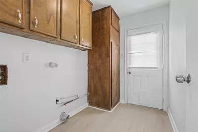 414 N Pecan Dr, Tomball, TX 77375 - Photo 27