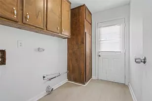 414 N Pecan Dr, Tomball, TX 77375 - Photo 27