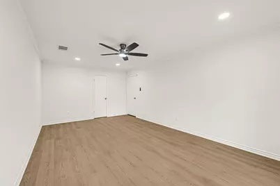 2618 Valley Field Drive, Sugar Land, TX 77479 - Photo 25