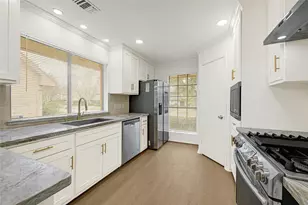 2618 Valley Field Dr, Sugar Land, TX 77479 - Photo 21