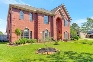 301 Winding Oak Ln S, League City, TX 77573 - Photo 3