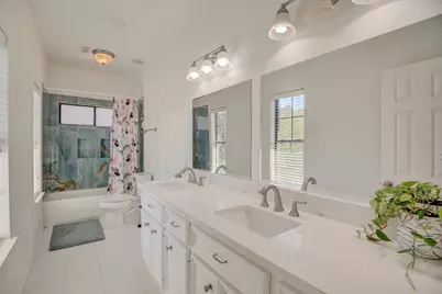 301 Winding Oak Lane S, League City, TX 77573 - Photo 23