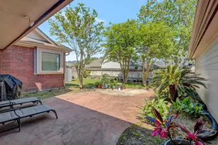 301 Winding Oak Ln S, League City, TX 77573 - Photo 29