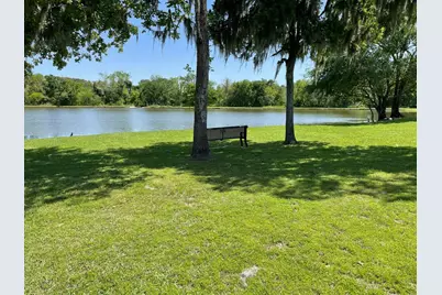 301 Winding Oak Lane S, League City, TX 77573 - Photo 41