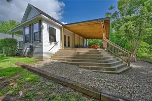 511 Pecan, Brenham, TX 77833 - Photo 3