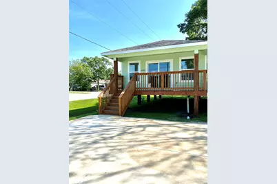 4301 14th Street Avenue, Bacliff, TX 77518 - Photo 3