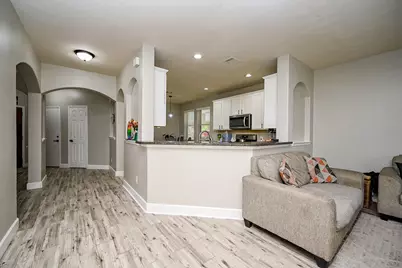 14720 Branchwest Drive, Houston, TX 77082 - Photo 13