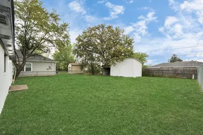 6411 Hollow Oaks Drive, Houston, TX 77050 - Photo 29