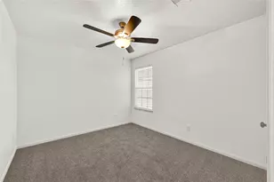 11242 Valley Kings Dr, Houston, TX 77089 - Photo 13