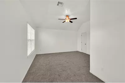 11242 Valley Kings Drive, Houston, TX 77089 - Photo 19