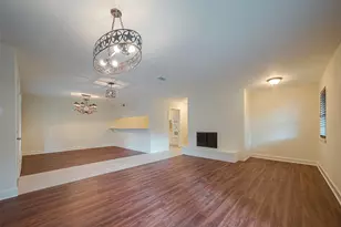 20 Champions Colony E, Houston, TX 77069 - Photo 9