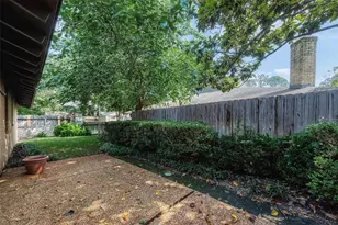 20 Champions Colony E, Houston, TX 77069 - Photo 43