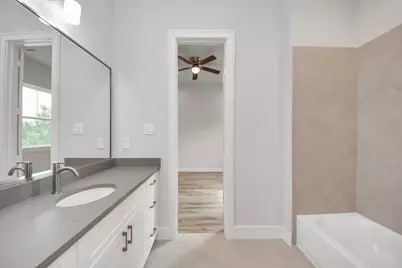 6519 Old Olive Tree Drive, Houston, TX 77091 - Photo 17