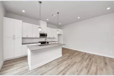 6519 Old Olive Tree Drive, Houston, TX 77091 - Photo 11