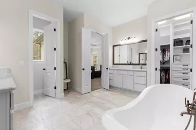 141 Sundog Road, Huntsville, TX 77340 - Photo 19