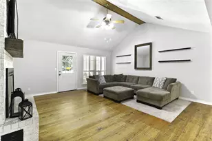 526 Pebble Creek, Livingston, TX 77351 - Photo 11