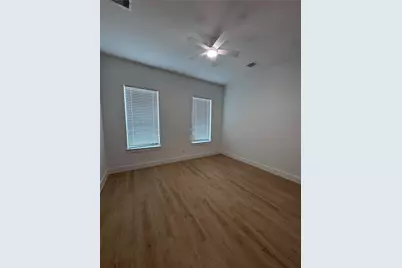 711 S Carroll, La Porte, TX 77571 - Photo 3