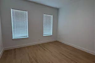 711 S Carroll, La Porte, TX 77571 - Photo 3