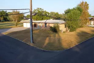 7923 Bayside Blvd, Beach City, TX 77523 - Photo 3