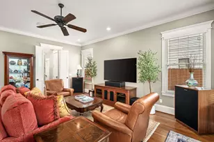 1022 Nicholson St, Houston, TX 77008 - Photo 15