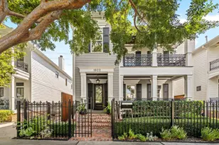 1022 Nicholson St, Houston, TX 77008 - Photo 1
