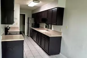 2535 Planters Row, Sugar Land, TX 77478 - Photo 9