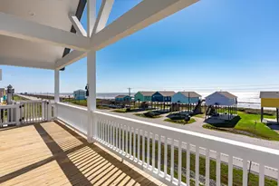 2419 Audubon Ave, Gilchrist, TX 77617 - Photo 15