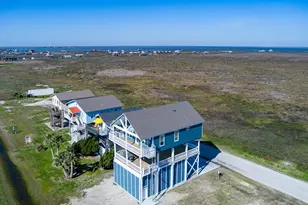 2419 Audubon Ave, Gilchrist, TX 77617 - Photo 9