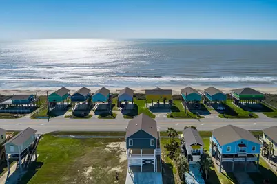 2419 Audubon Avenue, Gilchrist, TX 77617 - Photo 1