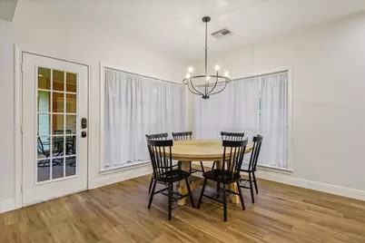 231 Creekside Drive, League City, TX 77573 - Photo 11
