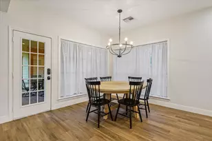 231 Creekside Dr, League City, TX 77573 - Photo 11
