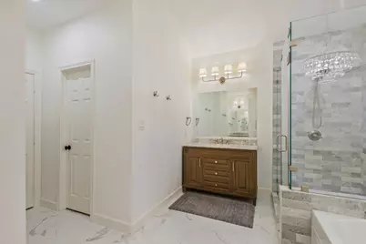 231 Creekside Drive, League City, TX 77573 - Photo 15