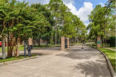 231 Creekside Drive, League City, TX 77573 - Photo 31