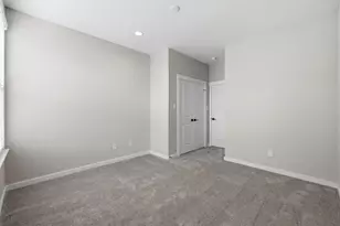 413 Stonework Landing Ln, Houston, TX 77076 - Photo 17