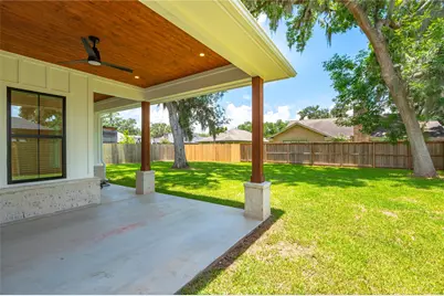 2263 Lakewood Drive, West Columbia, TX 77486 - Photo 43