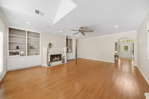 19722 Knightsridge Ln, Houston, TX 77094 - Photo 11