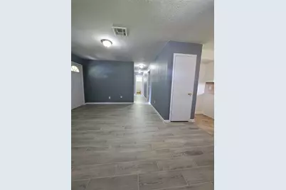11007 Tamworth Drive, Houston, TX 77016 - Photo 5