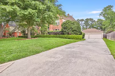 2106 Mountain Lake Drive, Kingwood, TX 77345 - Photo 5