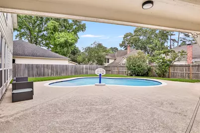 2106 Mountain Lake Drive, Kingwood, TX 77345 - Photo 5