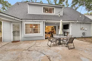 2005 Tickner St, Conroe, TX 77301 - Photo 45