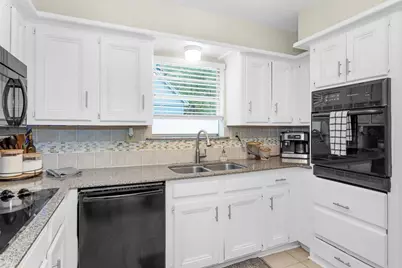 2005 Tickner Street, Conroe, TX 77301 - Photo 19