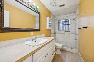 9910 Genard Rd, Houston, TX 77041 - Photo 13