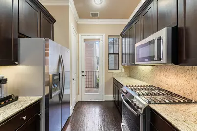 1049 W 22nd Street #K, Houston, TX 77008 - Photo 11