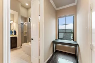 1049 W 22nd St, Houston, TX 77008 - Photo 25