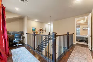 1049 W 22nd St, Houston, TX 77008 - Photo 21
