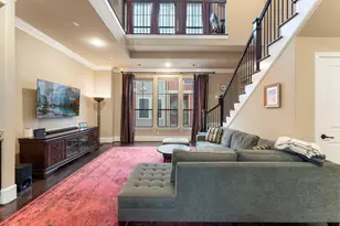 1049 W 22nd St, Houston, TX 77008 - Photo 5