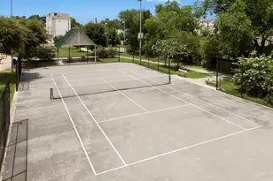 1049 W 22nd St, Houston, TX 77008 - Photo 45
