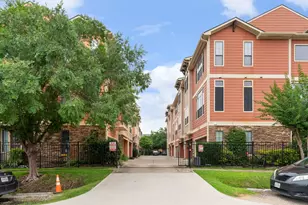 1049 W 22nd St, Houston, TX 77008 - Photo 41